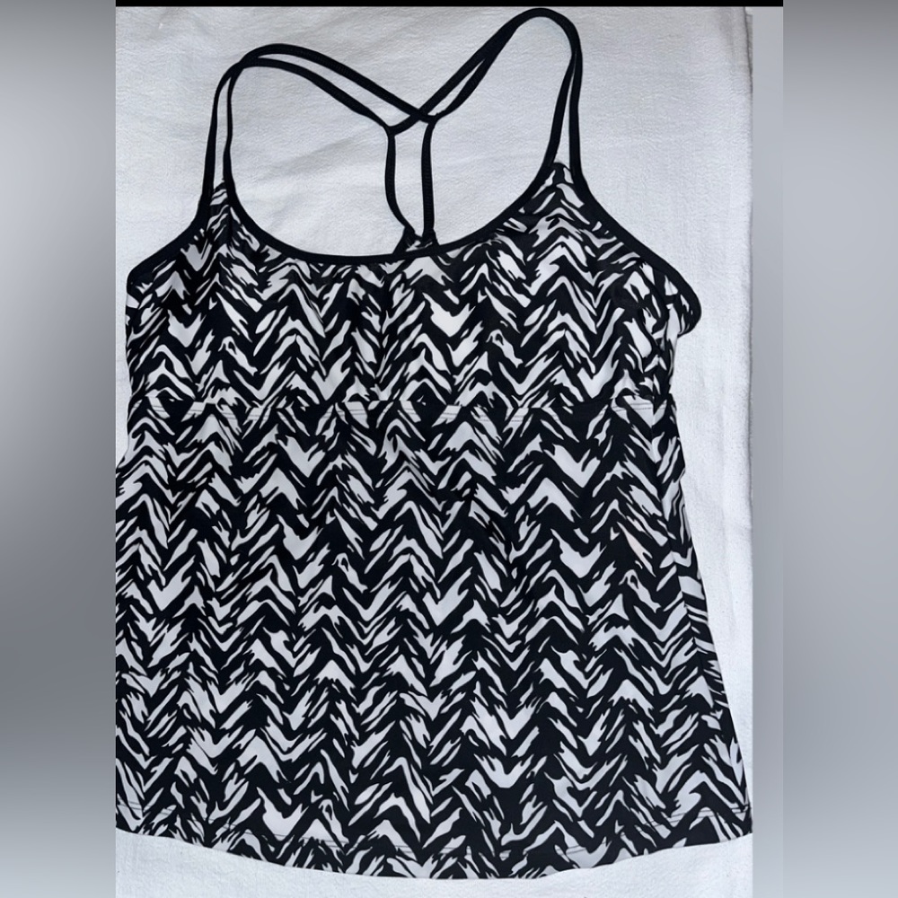 NWT, Kona Sol Swimwear Black/White Top, Size Large